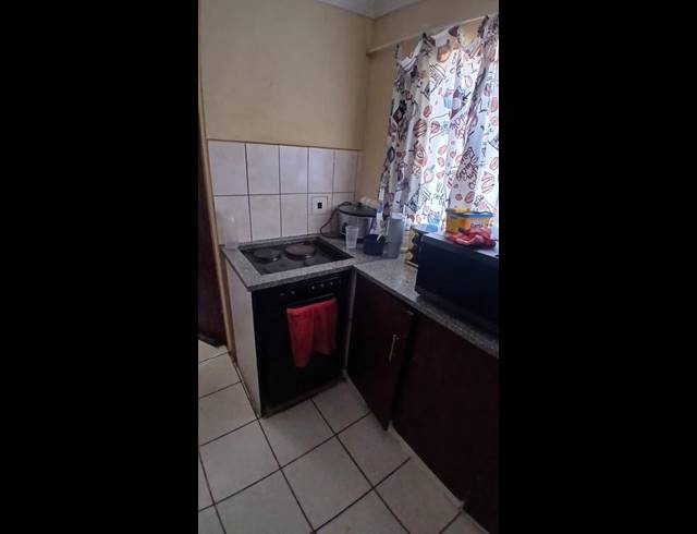 7 BEDROOM HOUSE FOR SALE IN ALLANDALE